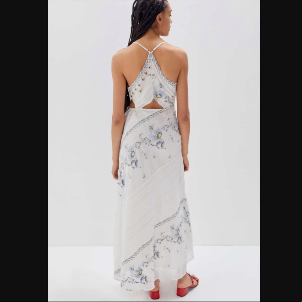 Urban Outfitters Jolene Embroidered Maxi Dress - Picture 2 of 10